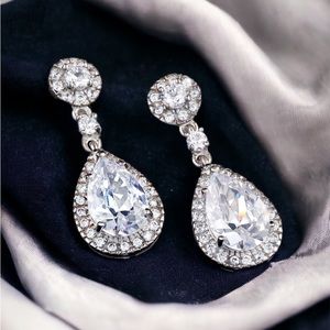 Diamond Aura Earrings S925 Sterling Silver Sparkle Dangle Iridescent